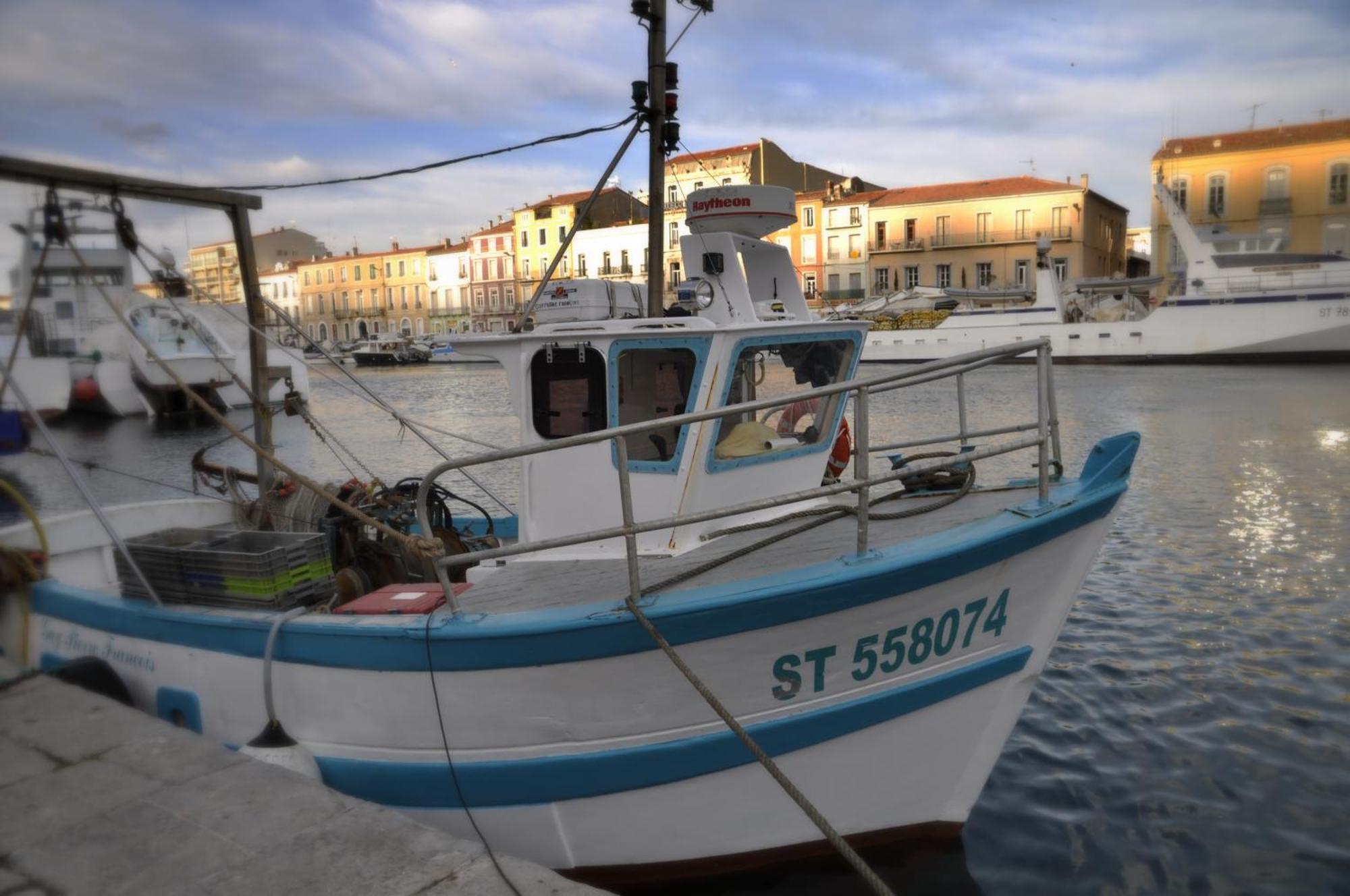 "Luigi" BALCON SUR LA MER et le Port de Sète Extérieur photo